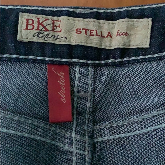 Bke buckle Stella bootcut Jeans 26 x 33 1/2. - Picture 4 of 8